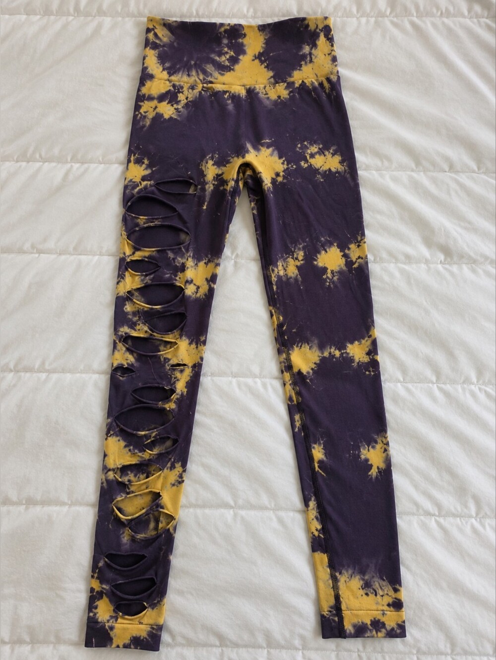 High-Waist Black & Yellow Tie-Dye Women’s Leggings with Side Cutouts